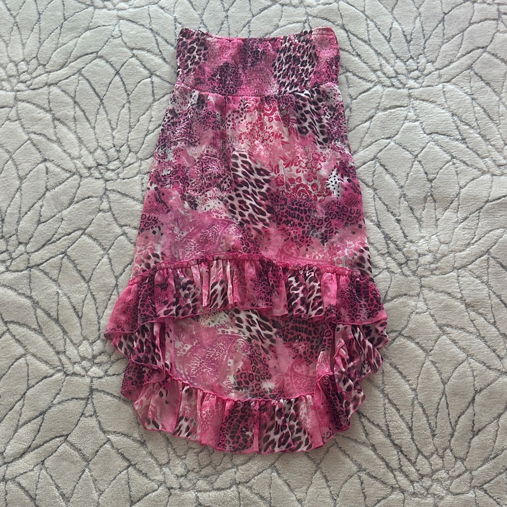 VENUS Pink and Black Ruffled Swim Coverup